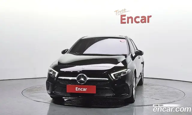 Mercedes-Benz A-Class 2020 2.0 автомат (гидро), миниатюра 3 Mercedes-Benz A-Class 2020 2.0 автомат (гидро), миниатюра 3