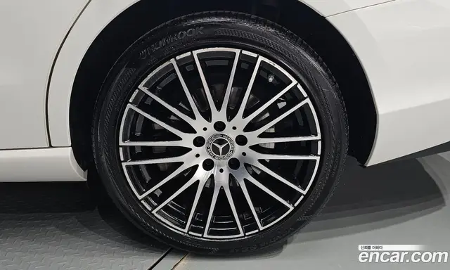 Mercedes-Benz C-Class 2022 2.0 автомат (гидро), миниатюра 7 Mercedes-Benz C-Class 2022 2.0 автомат (гидро), миниатюра 7