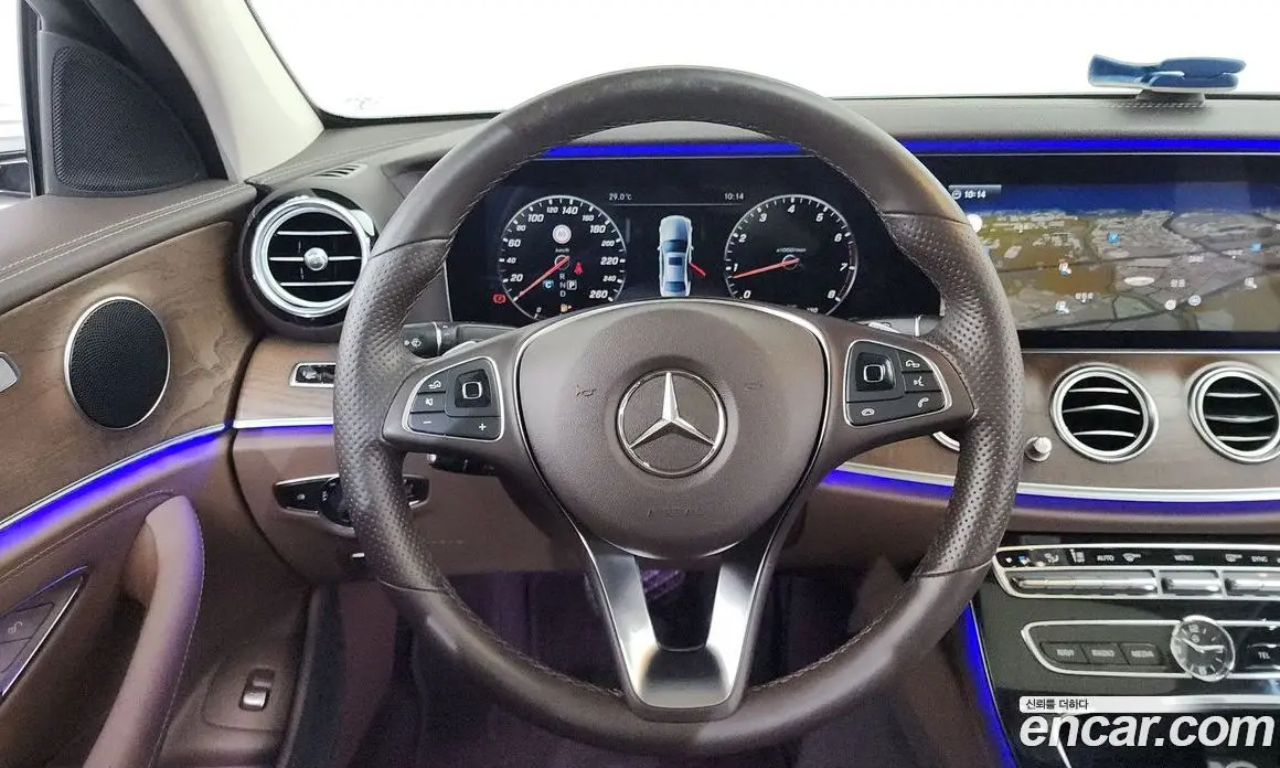 Mercedes-Benz E-Class 2017 2.0 автомат (гидро), фото 14