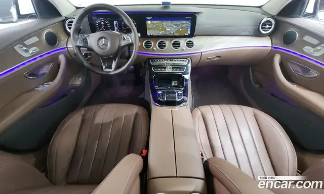 Mercedes-Benz E-Class 2017 2.0 автомат (гидро), миниатюра 7