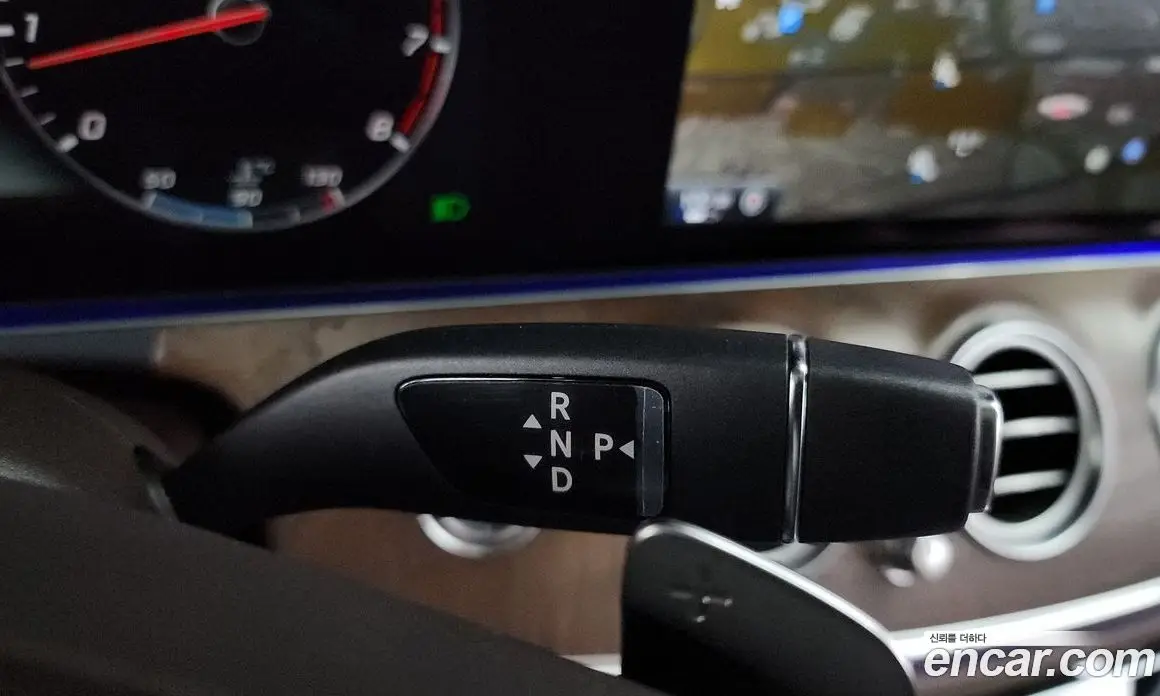 Mercedes-Benz E-Class 2017 2.0 автомат (гидро), фото 9
