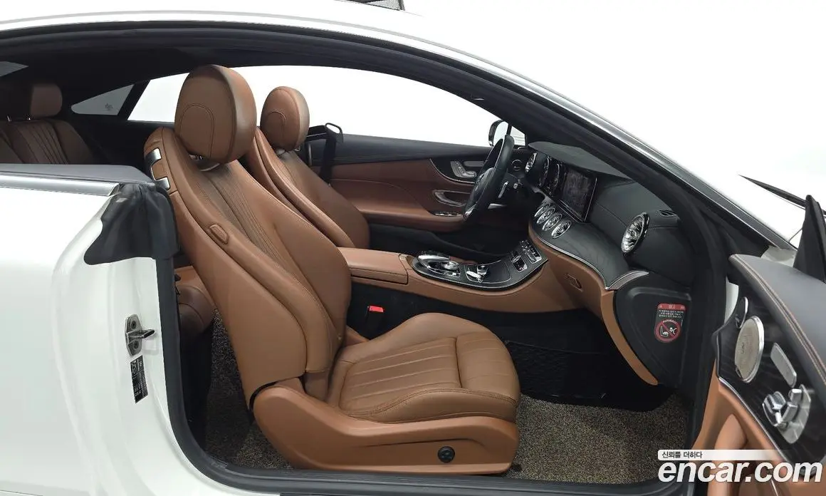 Mercedes-Benz E-Class 2018 1.9 автомат (гидро), фото 13 Mercedes-Benz E-Class 2018 1.9 автомат (гидро), фото 13