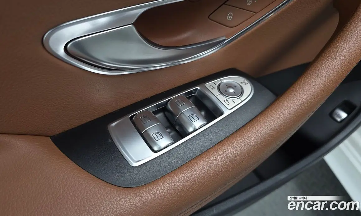 Mercedes-Benz E-Class 2018 1.9 автомат (гидро), фото 16 Mercedes-Benz E-Class 2018 1.9 автомат (гидро), фото 16