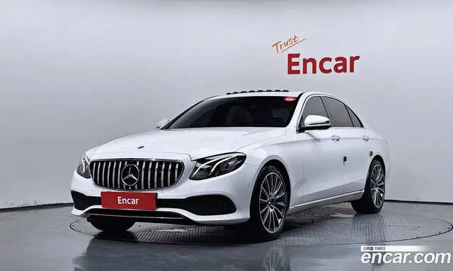 Mercedes-Benz E-Class, 2018, 75 652 км