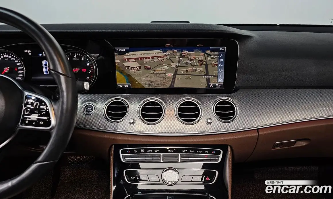 Mercedes-Benz E-Class 2018 2.0 автомат (гидро), фото 18 Mercedes-Benz E-Class 2018 2.0 автомат (гидро), фото 18