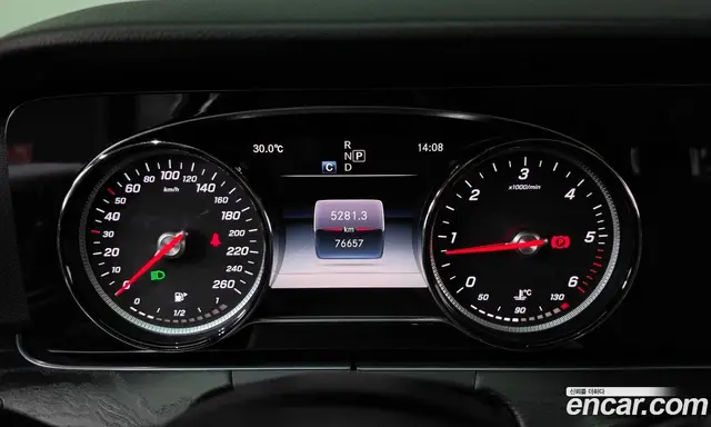 Mercedes-Benz E-Class 2018 1.9 автомат (гидро), миниатюра 11 Mercedes-Benz E-Class 2018 1.9 автомат (гидро), миниатюра 11