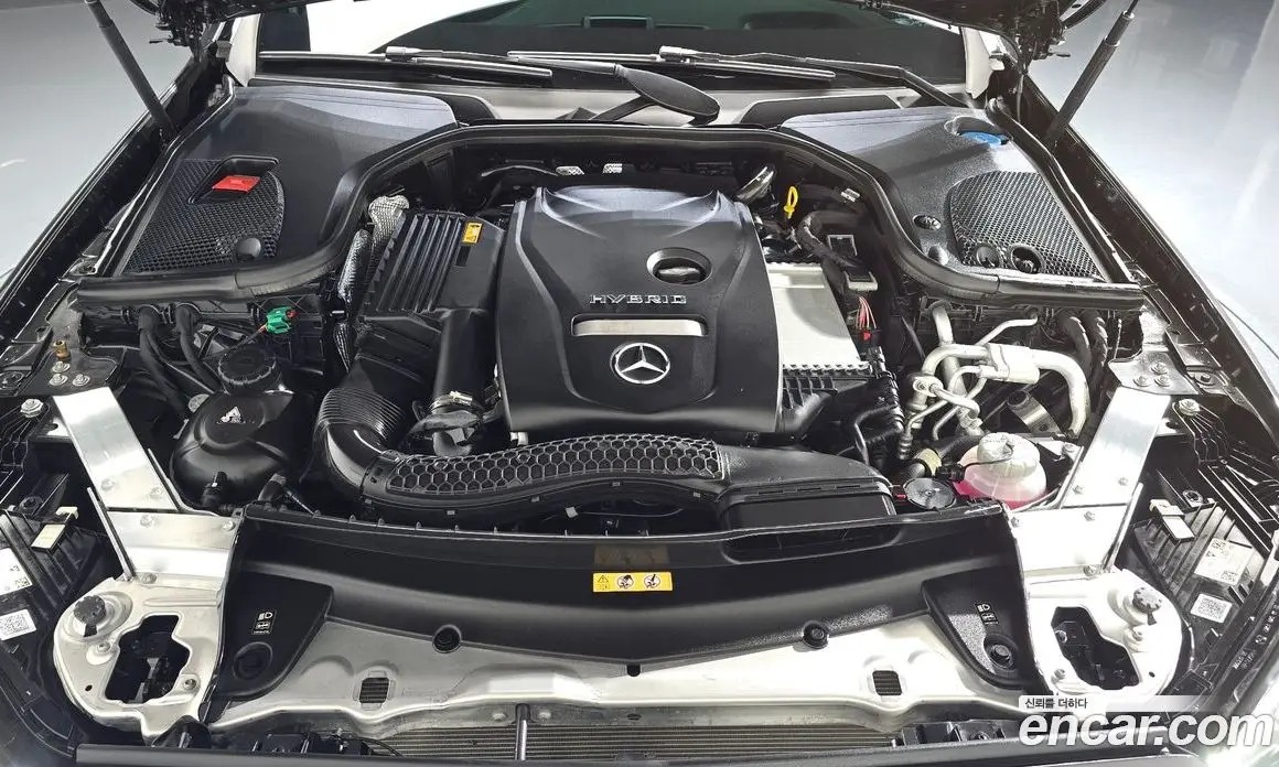 Mercedes-Benz E-Class 2021 2.0 автомат (гидро), фото 6