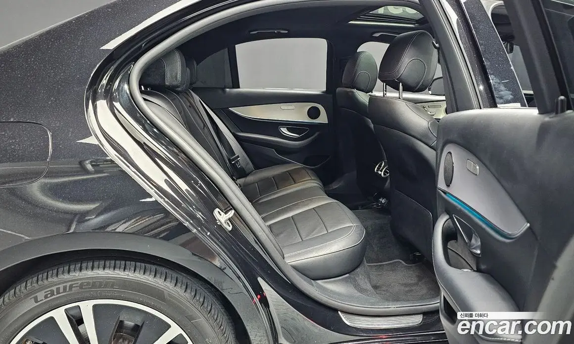 Mercedes-Benz E-Class 2021 2.0 автомат (гидро), фото 18