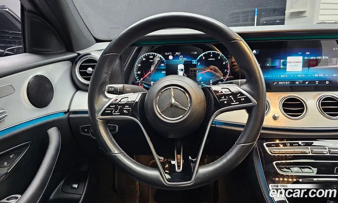 Mercedes-Benz E-Class 2021 2.0 автомат (гидро), фото 19