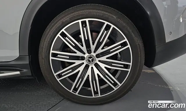 Mercedes-Benz EQE 2023 0.3 автомат (гидро), миниатюра 7