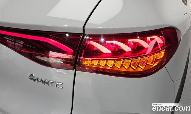 Mercedes-Benz EQE 2023 0.3 автомат (гидро), миниатюра 9