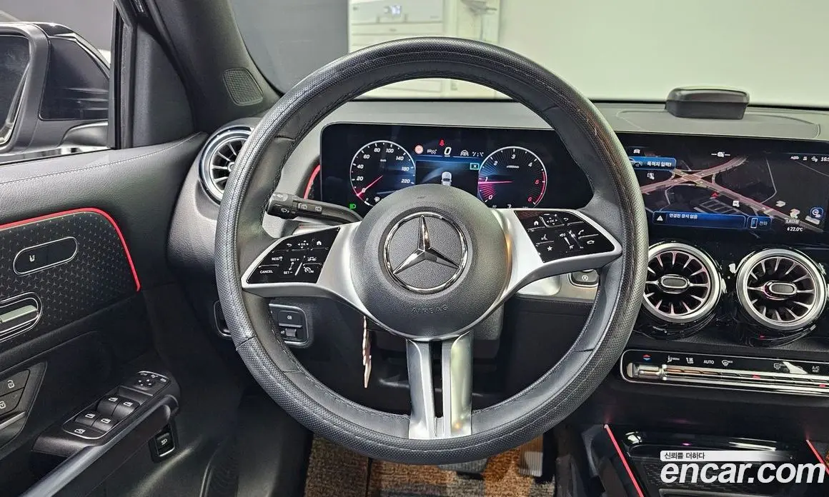 Mercedes-Benz GLB-Class 2024 1.9 автомат (гидро), фото 18 Mercedes-Benz GLB-Class 2024 1.9 автомат (гидро), фото 18