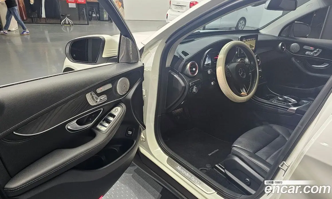 Mercedes-Benz GLC-Class 2018 2.1 автомат (гидро), фото 13