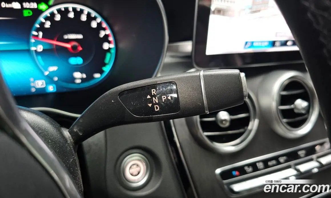 Mercedes-Benz GLC-Class 2021 2.0 автомат (гидро), фото 11