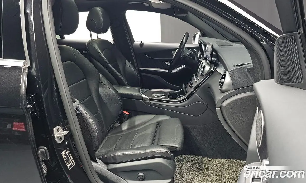 Mercedes-Benz GLC-Class 2021 2.0 автомат (гидро), фото 15