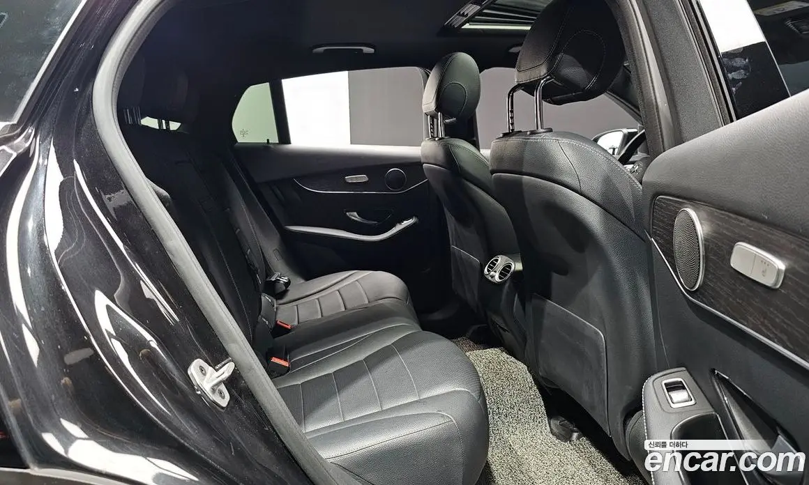 Mercedes-Benz GLC-Class 2021 2.0 автомат (гидро), фото 16