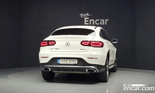 Mercedes-Benz GLC-Class 2021 2.0 автомат (гидро), миниатюра 4 Mercedes-Benz GLC-Class 2021 2.0 автомат (гидро), миниатюра 4