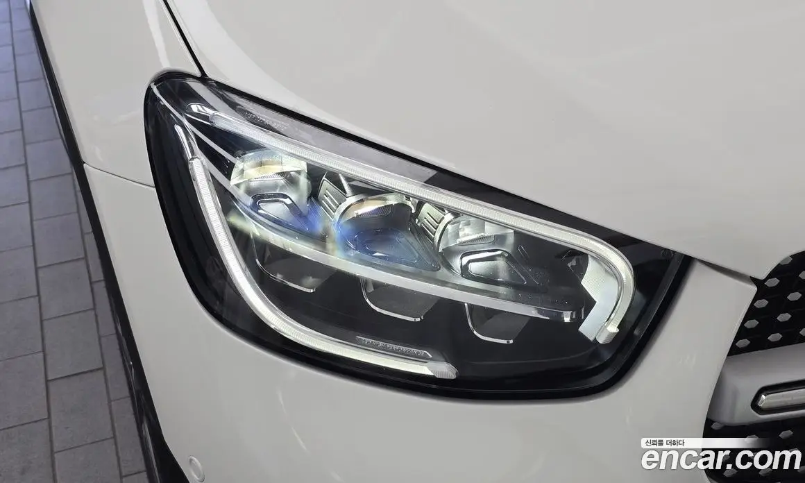 Mercedes-Benz GLC-Class 2021 2.0 автомат (гидро), фото 8 Mercedes-Benz GLC-Class 2021 2.0 автомат (гидро), фото 8