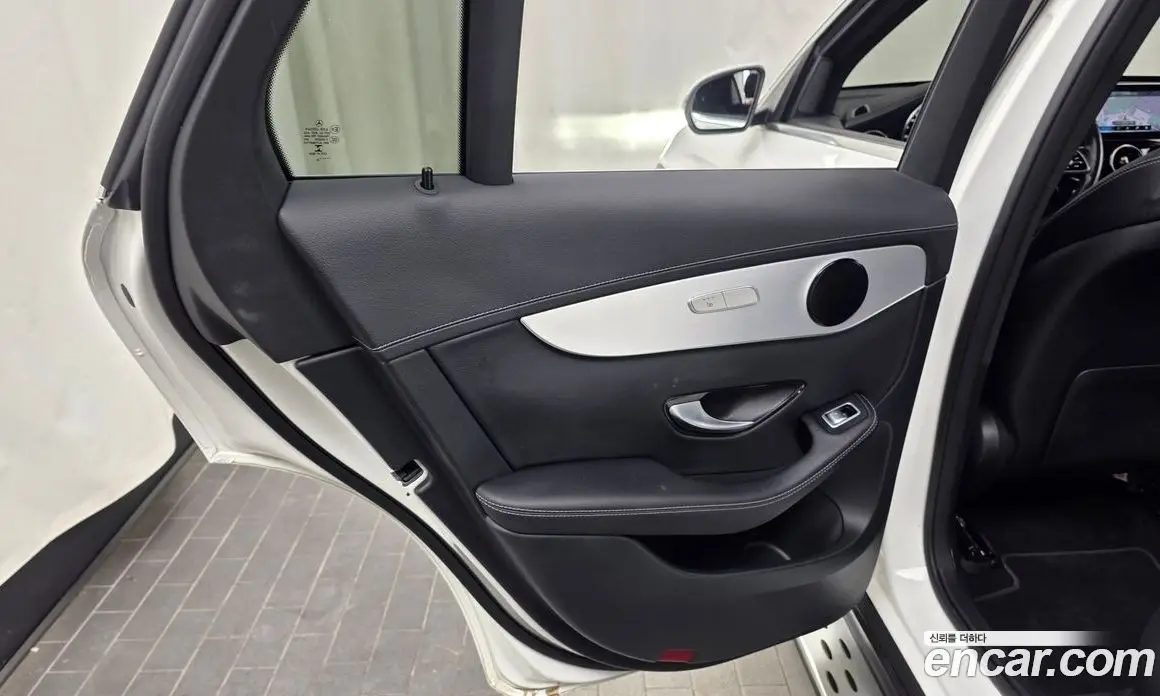 Mercedes-Benz GLC-Class 2022 1.9 автомат (гидро), фото 15 Mercedes-Benz GLC-Class 2022 1.9 автомат (гидро), фото 15