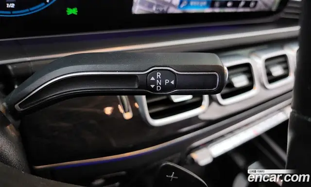 Mercedes-Benz GLE-Class 2022 2.0 автомат (гидро), миниатюра 12