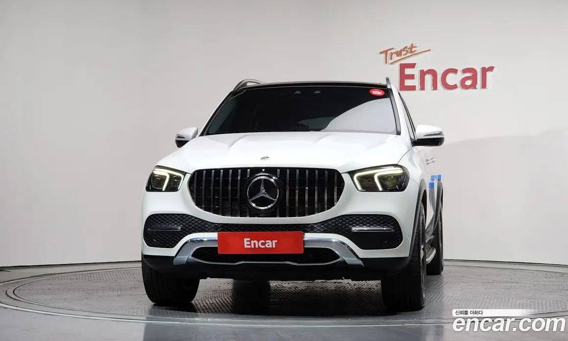 Mercedes-Benz GLE-Class 2022 2.0 автомат (гидро), фото 3