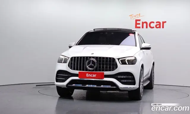 Mercedes-Benz GLE-Class 2023 2.9 автомат (гидро), миниатюра 3
