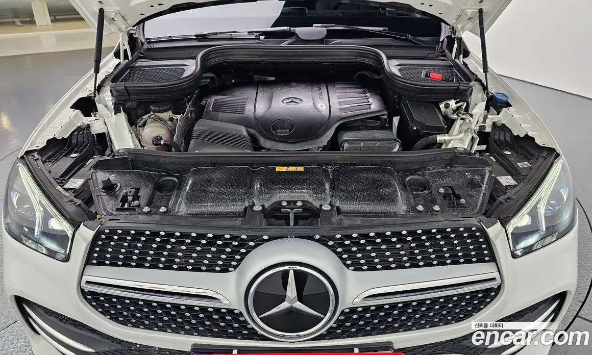 Mercedes-Benz GLE-Class 2023 3.0 автомат (гидро), фото 6