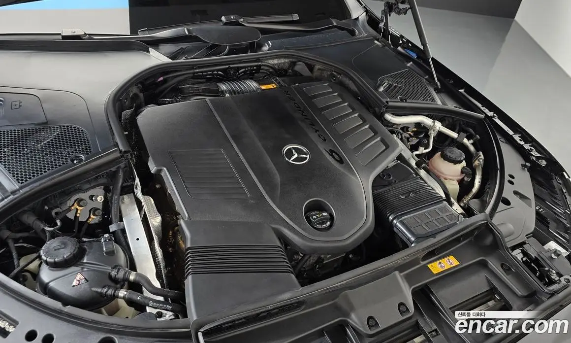 Mercedes-Benz S-Class 2022 3.0 автомат (гидро), фото 6 Mercedes-Benz S-Class 2022 3.0 автомат (гидро), фото 6