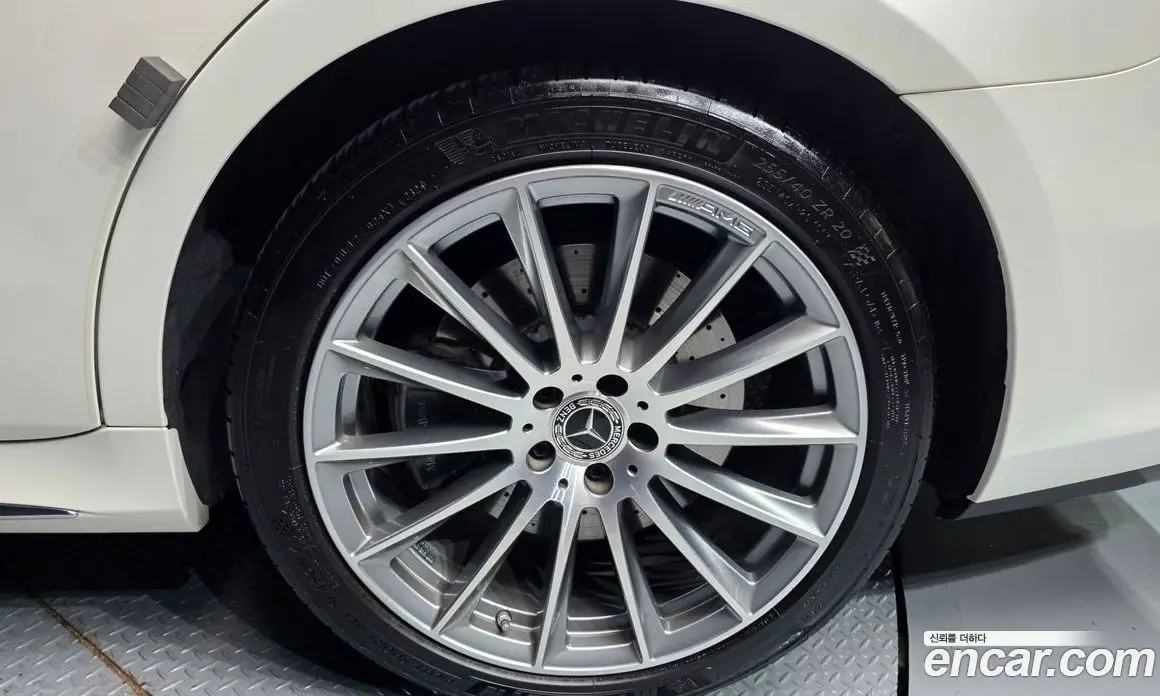 Mercedes-Benz S-Class 2022 3.0 автомат (гидро), фото 6 Mercedes-Benz S-Class 2022 3.0 автомат (гидро), фото 6