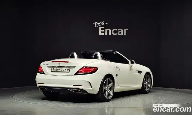 Mercedes-Benz SLC-Class 2017 2.0 автомат (гидро), миниатюра 2