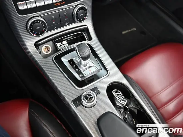 Mercedes-Benz SLC-Class 2017 2.0 автомат (гидро), миниатюра 12