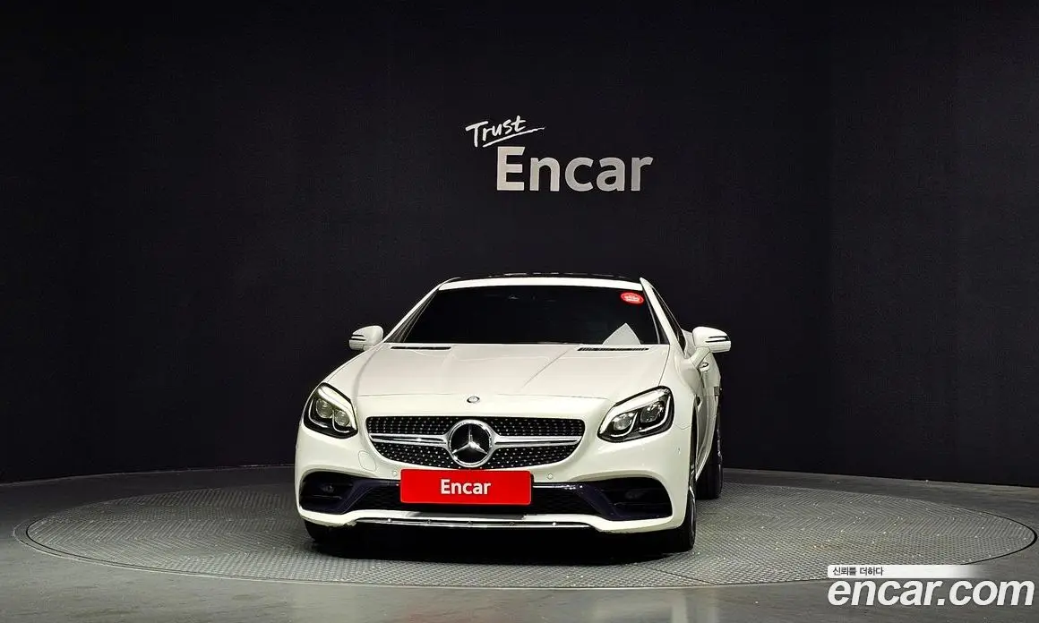 Mercedes-Benz SLC-Class 2017 2.0 автомат (гидро), фото 3