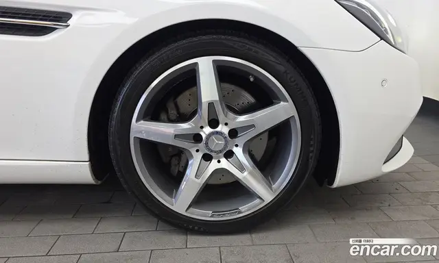 Mercedes-Benz SLC-Class 2017 2.0 автомат (гидро), миниатюра 5