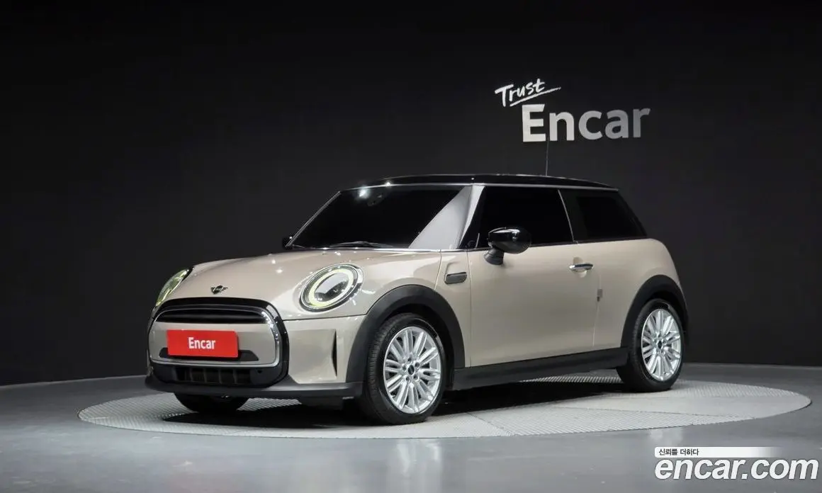 Mini Cooper 2022 1.5 автомат (гидро), фото 1 Mini Cooper 2022 1.5 автомат (гидро), фото 1