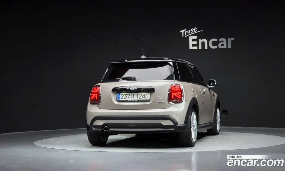 Mini Cooper 2022 1.5 автомат (гидро), фото 4 Mini Cooper 2022 1.5 автомат (гидро), фото 4