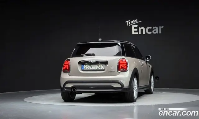 Mini Cooper 2022 1.5 автомат (гидро), миниатюра 4 Mini Cooper 2022 1.5 автомат (гидро), миниатюра 4