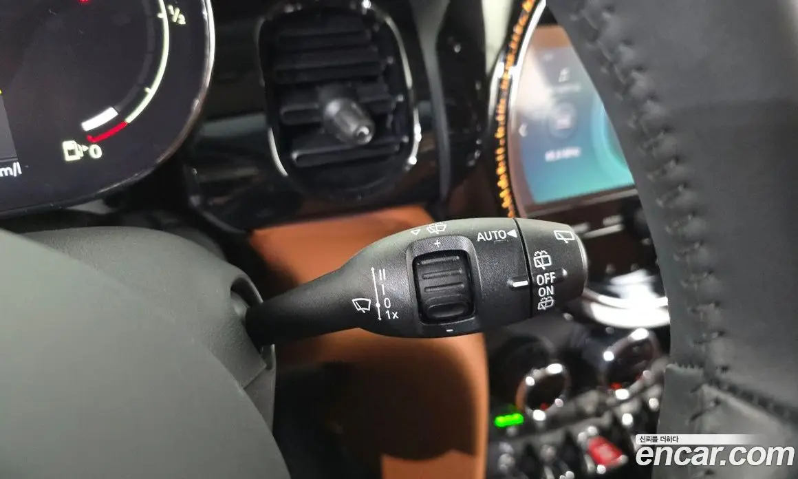 Mini Cooper 2023 2.0 автомат (гидро), фото 18