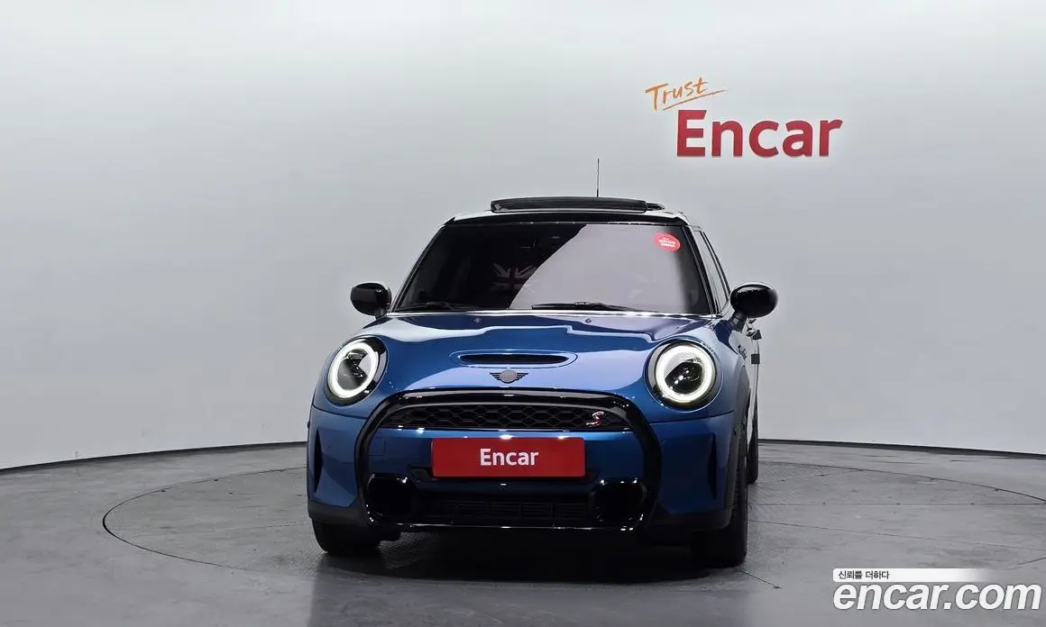 Mini Cooper 2023 2.0 автомат (гидро), фото 3
