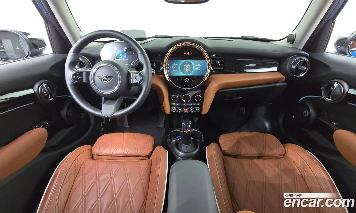 Mini Cooper 2023 2.0 автомат (гидро), фото 7