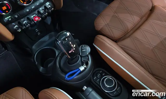 Mini Cooper 2023 2.0 автомат (гидро), миниатюра 9