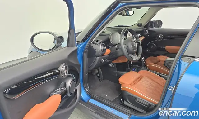 Mini Cooper 2023 2.0 автомат (гидро), миниатюра 10
