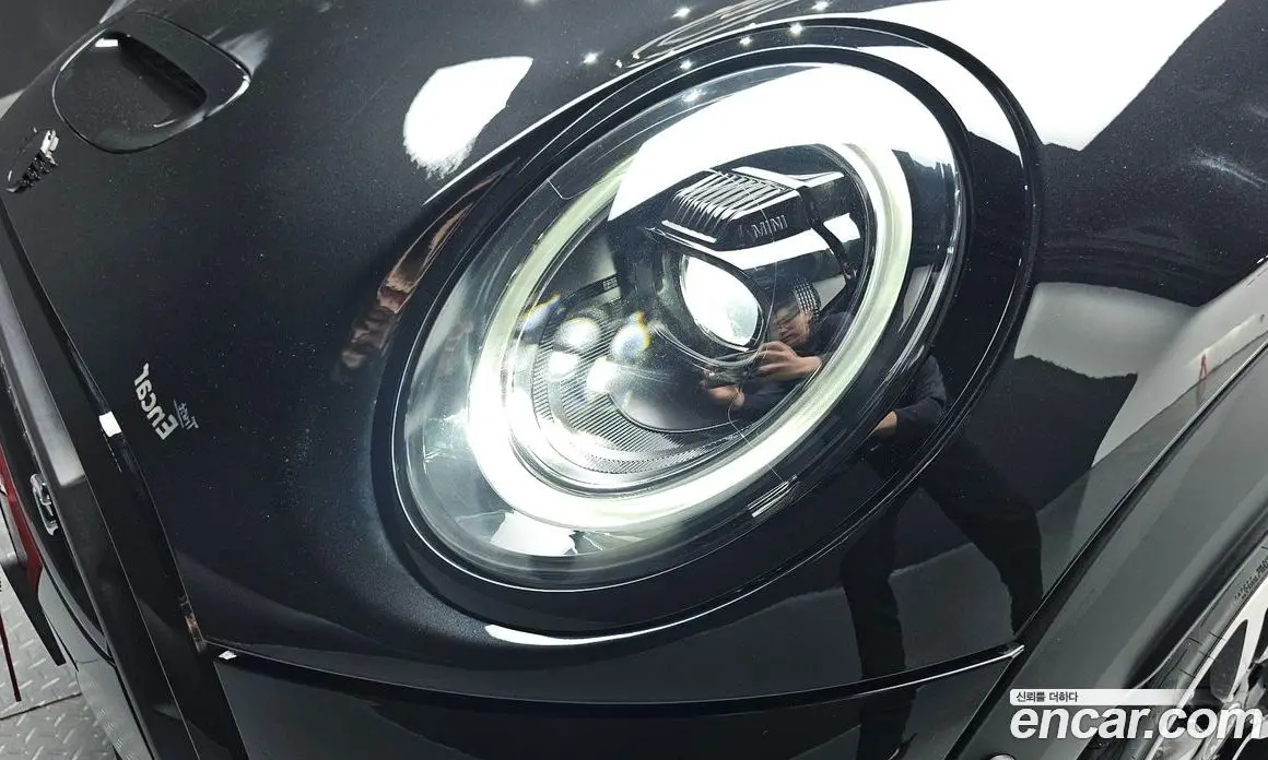 Mini Cooper 2024 2.0 автомат (гидро), фото 8
