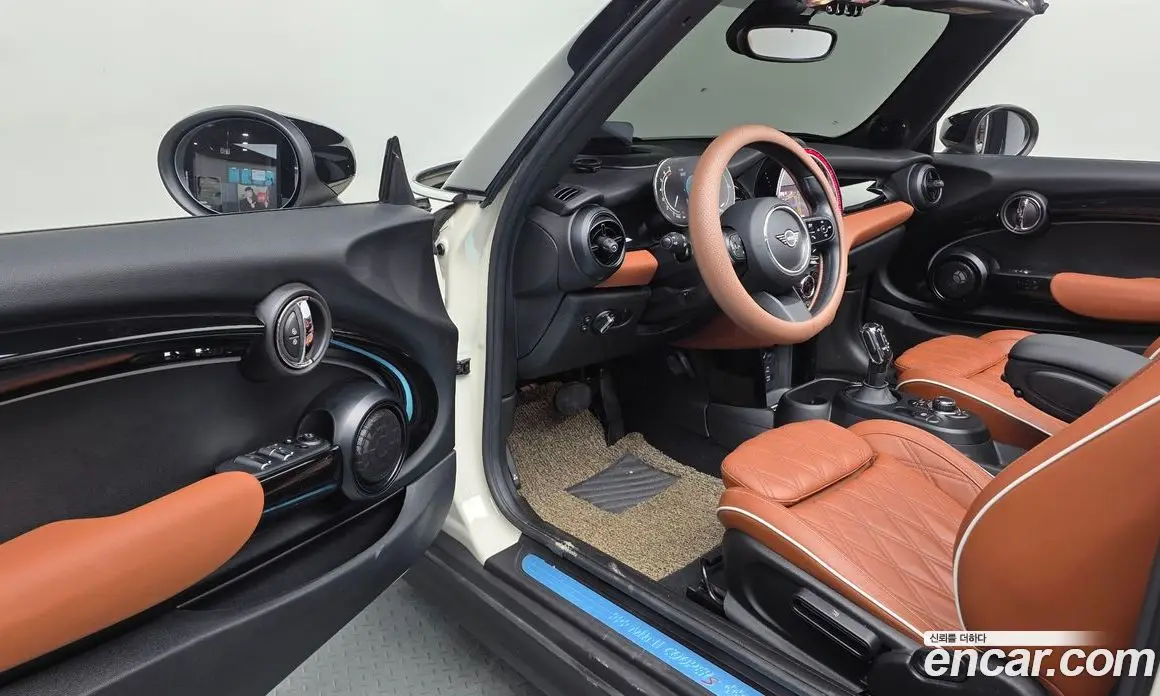 Mini Cooper Convertible 2021 2.0 автомат (гидро), фото 12 Mini Cooper Convertible 2021 2.0 автомат (гидро), фото 12