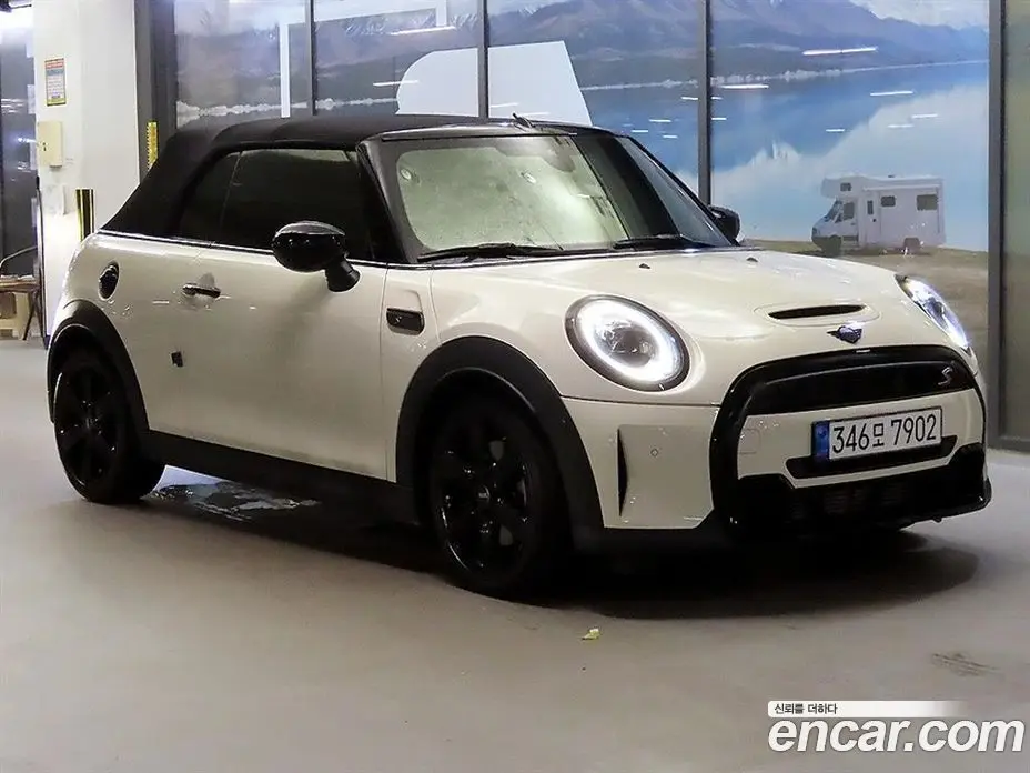 Mini Cooper Convertible 2021 2.0 автомат (гидро), фото 1 Mini Cooper Convertible 2021 2.0 автомат (гидро), фото 1