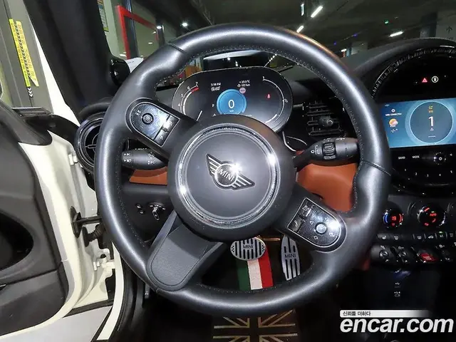 Mini Cooper Convertible 2021 2.0 автомат (гидро), миниатюра 11 Mini Cooper Convertible 2021 2.0 автомат (гидро), миниатюра 11
