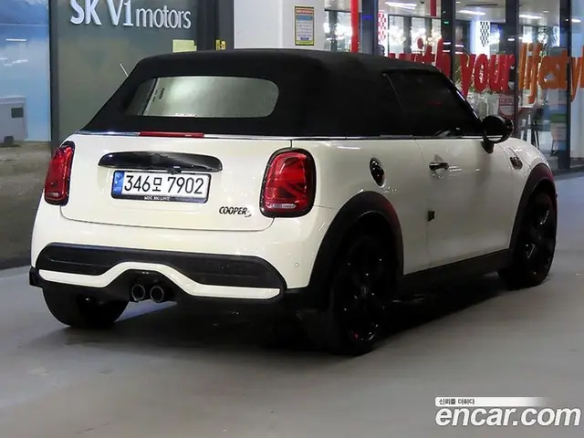 Mini Cooper Convertible 2021 2.0 автомат (гидро), миниатюра 4 Mini Cooper Convertible 2021 2.0 автомат (гидро), миниатюра 4