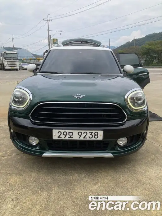 Mini Countryman 2018 1.5 автомат (гидро), миниатюра 3 Mini Countryman 2018 1.5 автомат (гидро), миниатюра 3