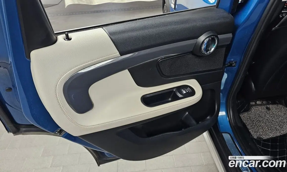 Mini Countryman 2019 2.0 автомат (гидро), фото 15 Mini Countryman 2019 2.0 автомат (гидро), фото 15