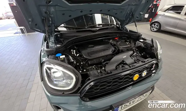 Mini Countryman 2023 2.0 автомат (гидро), миниатюра 6