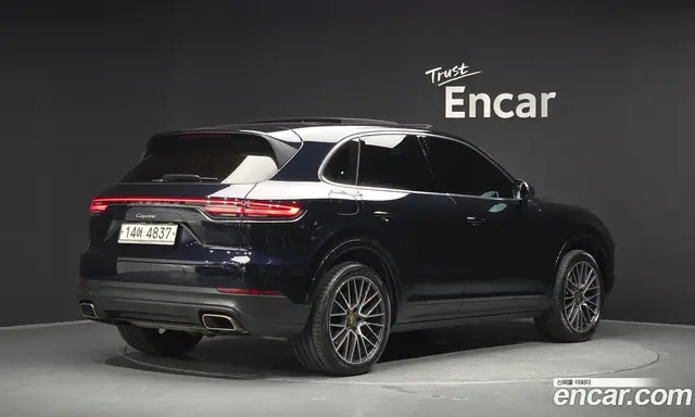 Porsche Cayenne 2019 3.0 автомат (гидро), миниатюра 2